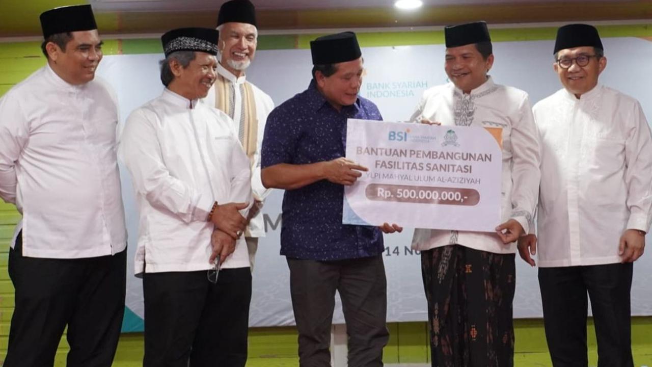 Sebagai institusi perbankan syariah, BSI terus berupaya meningkatkan peran dan kontribusinya dalam pengembangan ekonomi dan keuangan syariah, termasuk mendukung ekonomi berbasis pesantren.<br>