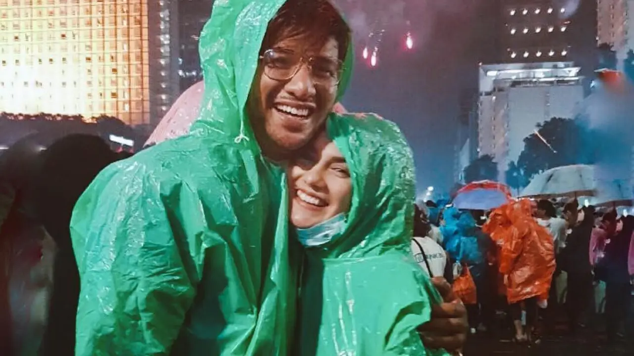 Ammar Zoni dan Irish Bella