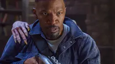 Jamie Foxx dalam Day Shift. (Parrish Lewis/Netflix via AP)