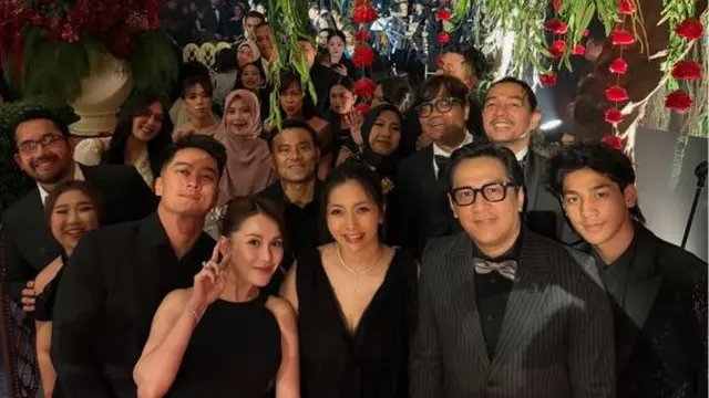 Potret Andre Taulany cs di Pernikahan El Rumi dan Syifa Hadju (foto: Instagram @andreastaulany)