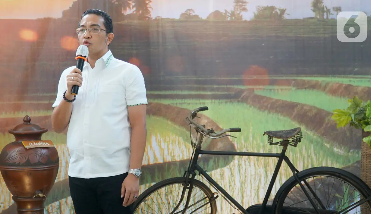 Kegiatan berbagi selama bulan Ramadan kepada Yayasan, Pondok Pesantren dan Panti Asuhan merupakan kegiatan Corporate Social Responsibility (CSR) bagi masyarakat yang membutuhkan selama pandemi COVID-19. (Liputan6.com/Pool/ACC)