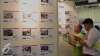 Pengunjung melihat pameran Property Week 2015 di Balai Kartini, Jakarta, Kamis (17/9/2015). 140 pengembang mengisi pameran tersebut dan di harapkan dapat membantu mengembalikan dinamisme industri properti di dalam negeri. (Liputan6.com/Angga Yuniar)