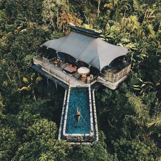 Capella Ubud Bali Hotel terbak di Asia