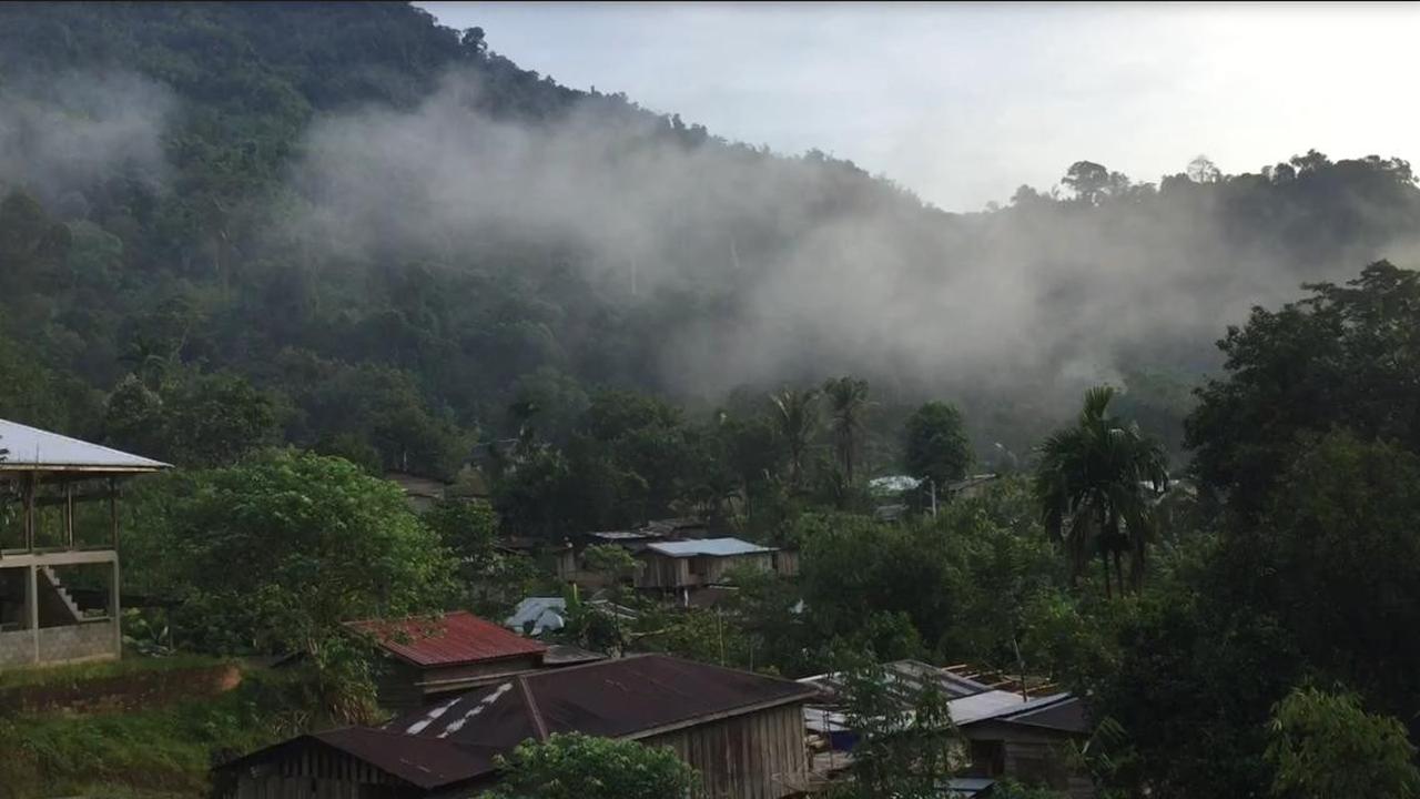 Dusun Gun Tembawang di perbatasan Indonesia-Malaysia