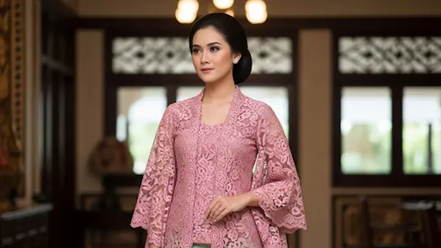 Kebaya Kutubaru Brokat Dusty Pink