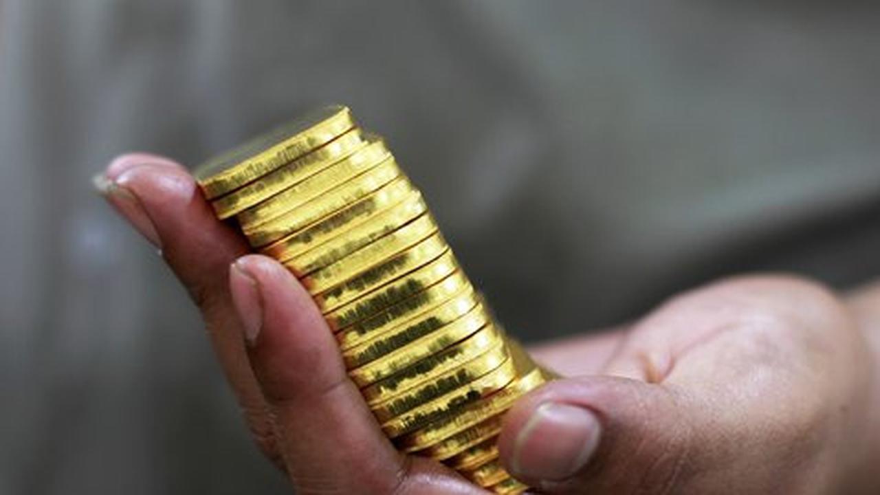 Awal pekan, harga emas Antam dibuka Rp 549 ribu per gram