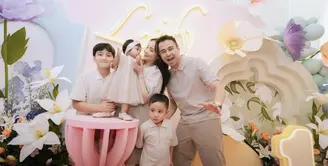 Lily, anak Raffi Ahmad dan Nagita Slavina  rayakan ulang tahun pertama. [Foto: Instagram/ Raffinagita]