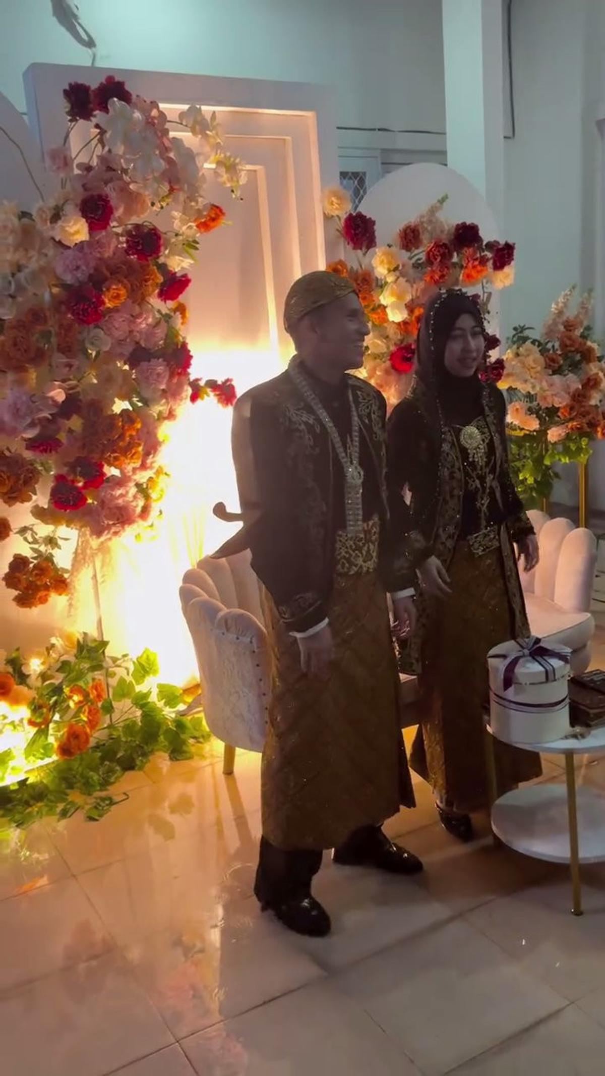 Cara Unik Umi Pipik Rayakan Anniv 1 Tahun Pernikahan Anak, Egy Maulana Vikri: Ada Aja Kerjaan Mertua