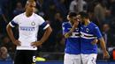 Pemain Sampdoria, Fabio Quagliarella (kanan) dan rekannya Bruno Miguel Fernandes merayakan gol ke gawang Inter Milan pada lanjutan Serie A Italia di Luigi Ferraris Stadium, Genoa (30/10/2016). (AFP/Marco Bertorello)
