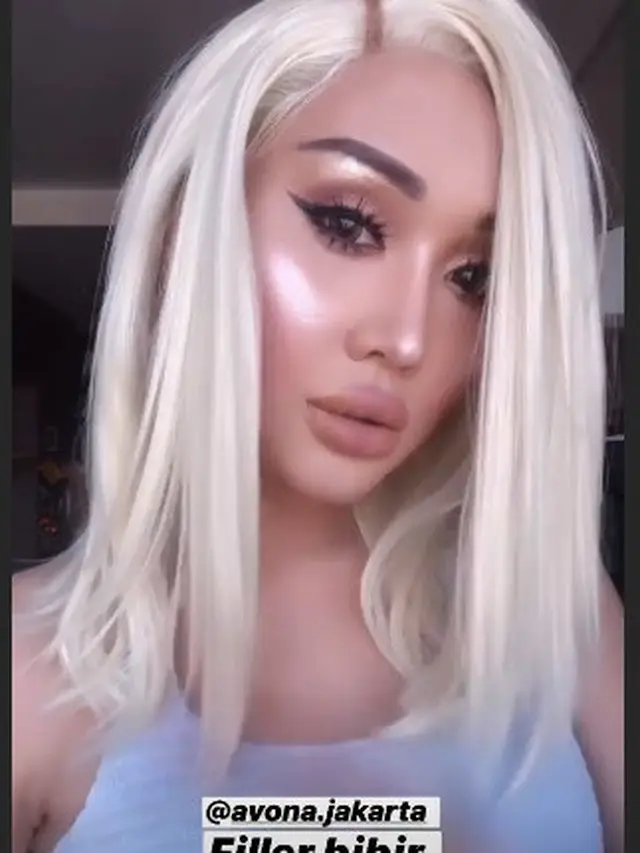 Usai Filer Bibir, Ini 5 Potret Lucinta Luna Pakai Wig Berwarna Cerah