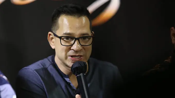 Ari Wibowo memberikan klarifikasi soal tudingan tak pernah memberikan nafkah.