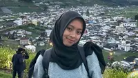 Setahun lamanya keluarga Mozza Axillia Gunarsa (18) menanti kepulangan putri sulung mereka yang menghilang dari rumah di Bergas, Kabupaten Semarang, Jawa Tengah. (Liputan6.com/Arief Pramono)