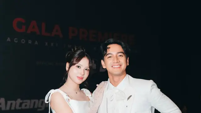 Bintangi Film Horor, Zee Eks JKT48 Tampil Cantik Bak Disney Princess di Premier Danur The Last Chapter