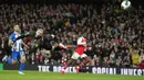 The Gunners memimpin lebih dahulu pada menit ke-20 lewat gol Eddie Nketiah. Ia berhasil memanfaatkan umpan Reiss Nelson untuk menaklukkan kiper pelapis Brighton, Jason Steele lewat sebuah tendangan first time dari dalam kotak penalti. (AP/Kirsty Wigglesworth)