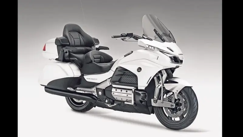 Gaya Radikal Honda Goldwing Terbaru