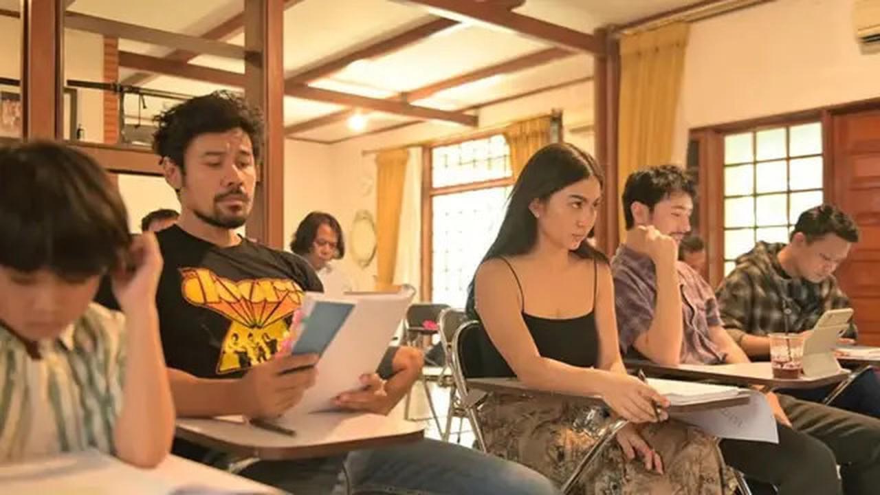 Sinopsis Film Perang Kota, Diperankan Ariel Tatum Hingga Chicco Jerikho