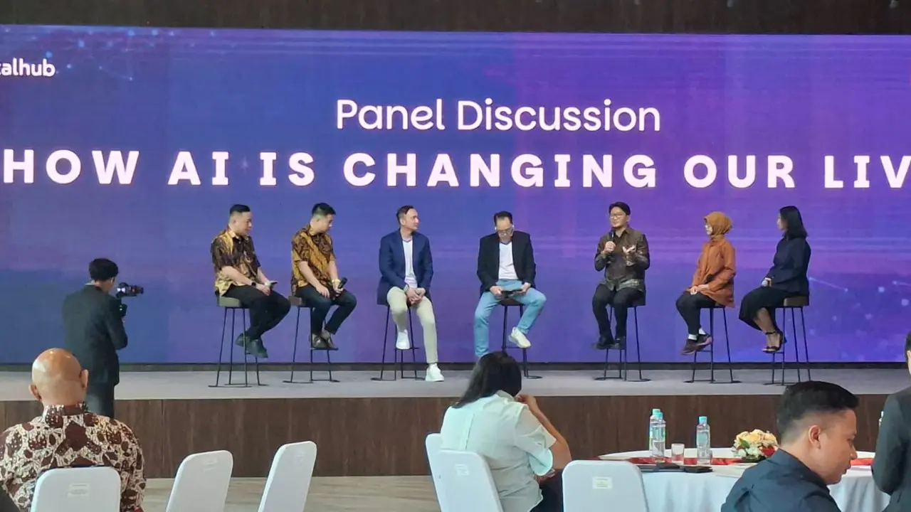 Diskusi dalam peluncuran mBrace - AI Center of Excellence di BSD City. (Liputan6.com/Pramita)
