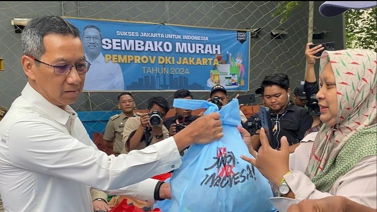 Pembagian Bansos Sembako jadi Sorotan