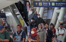 FOTO: Pengguna LRT Jabodebek Tembus 195 Ribu Saat Libur Panjang