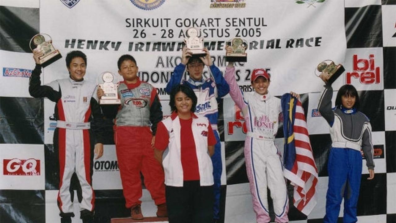 Foto-foto kesuksesan karir Rio Haryanto di sepanjang dunia balap