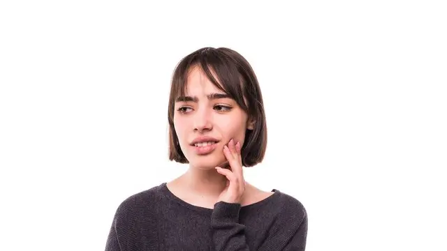 Cara alami bikin wajah tirus yang bisa dilakukan sehari-hari untuk hasil maksimal (Foto/Sumber: Freepik)