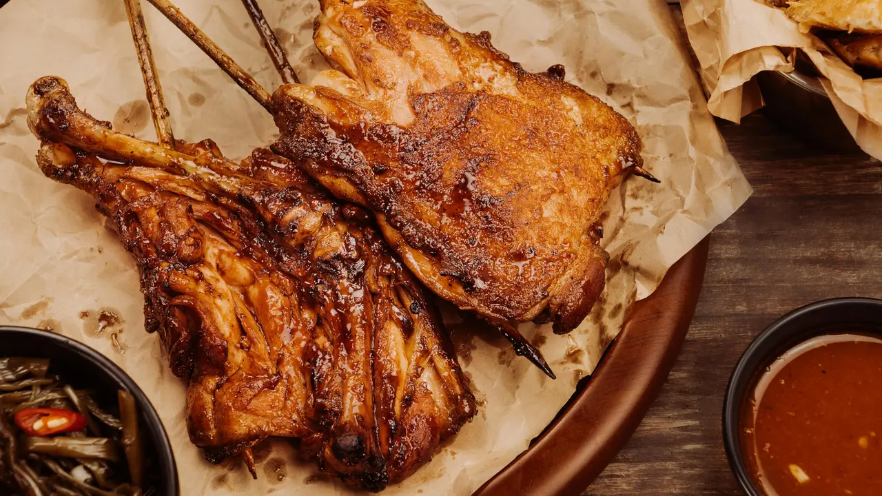 Resep Bumbu Oles Ayam Bakar Simpel dan Enak
