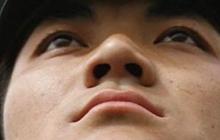 Ada Jarum di Kerah, Pria Ini Ungkap Rasanya Pakai Seragam Bak Tentara Cina