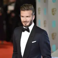 Setelah tampil dengan berbagai gaya rambut, David Beckham kini populer dengan brewok yang membuat dirinya terlihat semakin ‘macho’. (Bintang/EPA)