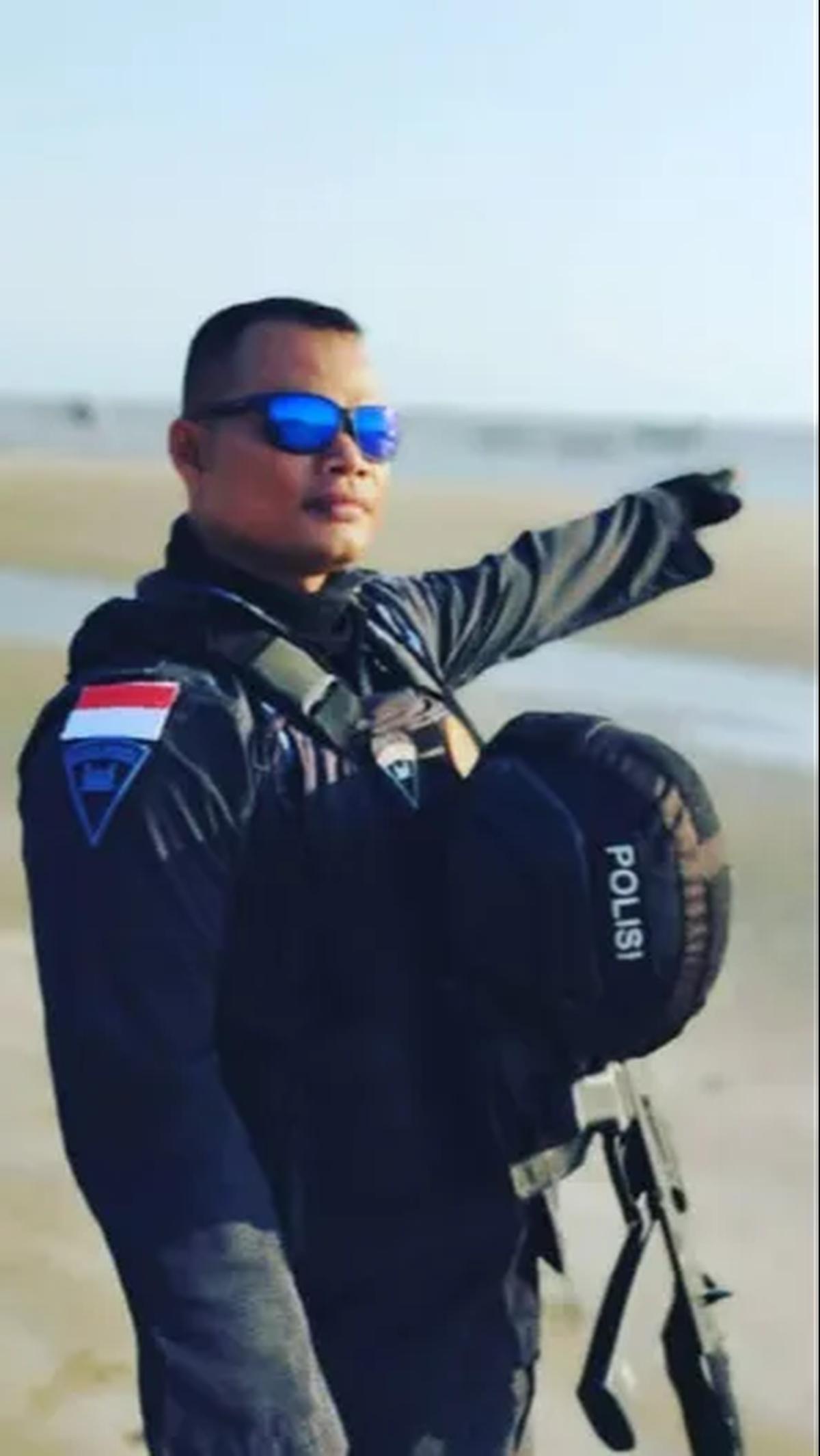 Pungli dan perilaku koruptif lainnya juga berkaitan dengan setoran dari bawahan ke atasan. Beberapa kasus viral di media sosial. Teranyar, pengakuan Bripka Andry Darma Irawan, anggota Brimob Polda Riau Batalyon B Pelopor Satuan Brimob Polda Riau yang memb