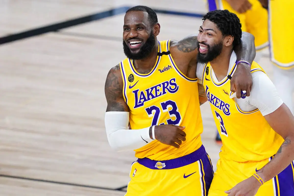 LeBron James Gemilang, Los Angeles Lakers Taklukkan Denver Nuggets
