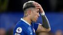<p>Reaksi pemain Chelsea Enzo Fernandez saat melawan Fulham pada pertandingan sepak bola Liga Inggris di Stadion Stamford Bridge, London, Inggris, 3 Februari 2023. Pemain Argentina tersebut tampil penuh selama 90 menit melawan Fulham. (AP Photo/Kirsty Wigglesworth)</p>