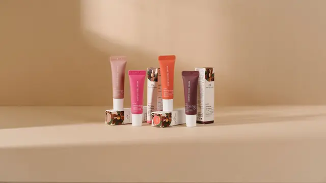 Maudy Ayunda Rilis 4 Shade Lip Butter Balm, Dukung Project Reforestasi di Kalimantan