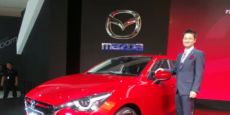 Gebrakan Mazda2/Demio di IIMS 2014