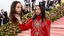 <p>Penampilan paling apik Jared Leto. Ini adalah penampilannya di Met Gala 2019. Foto: Vogue.</p>