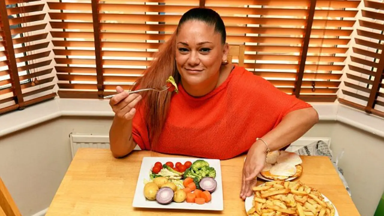 Katey Hanya Bisa Makan Telur dan Keripik Selama 30 Tahun