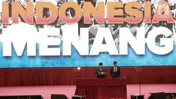 Calon Presiden dan Wakil Presiden nomor urut 02 Prabowo Subianto-Sandiaga Uno saat pidato kebangsaan di JCC, Jakarta, Senin (14/1) malam. Pidato kebangsaan mengusung Indonesia Menang dengan memaparkan visi misi. (merdeka.com/Iqbal S Nugroho) 