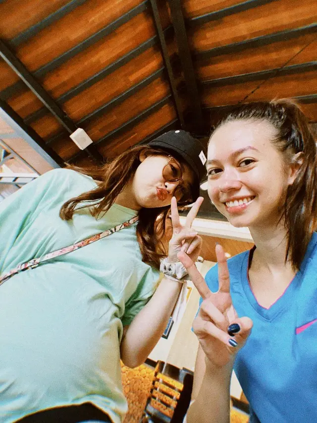 Kulineran Hingga Dangdutan, Ini 7 Potret Liburan Yuki Kato di Malang