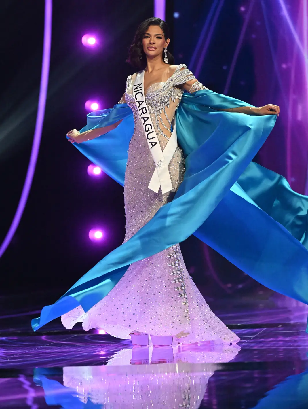 Pesona Miss Nikaragua Sheynnis Palacios Yang Jadi Pemenang Miss Universe Page Utm