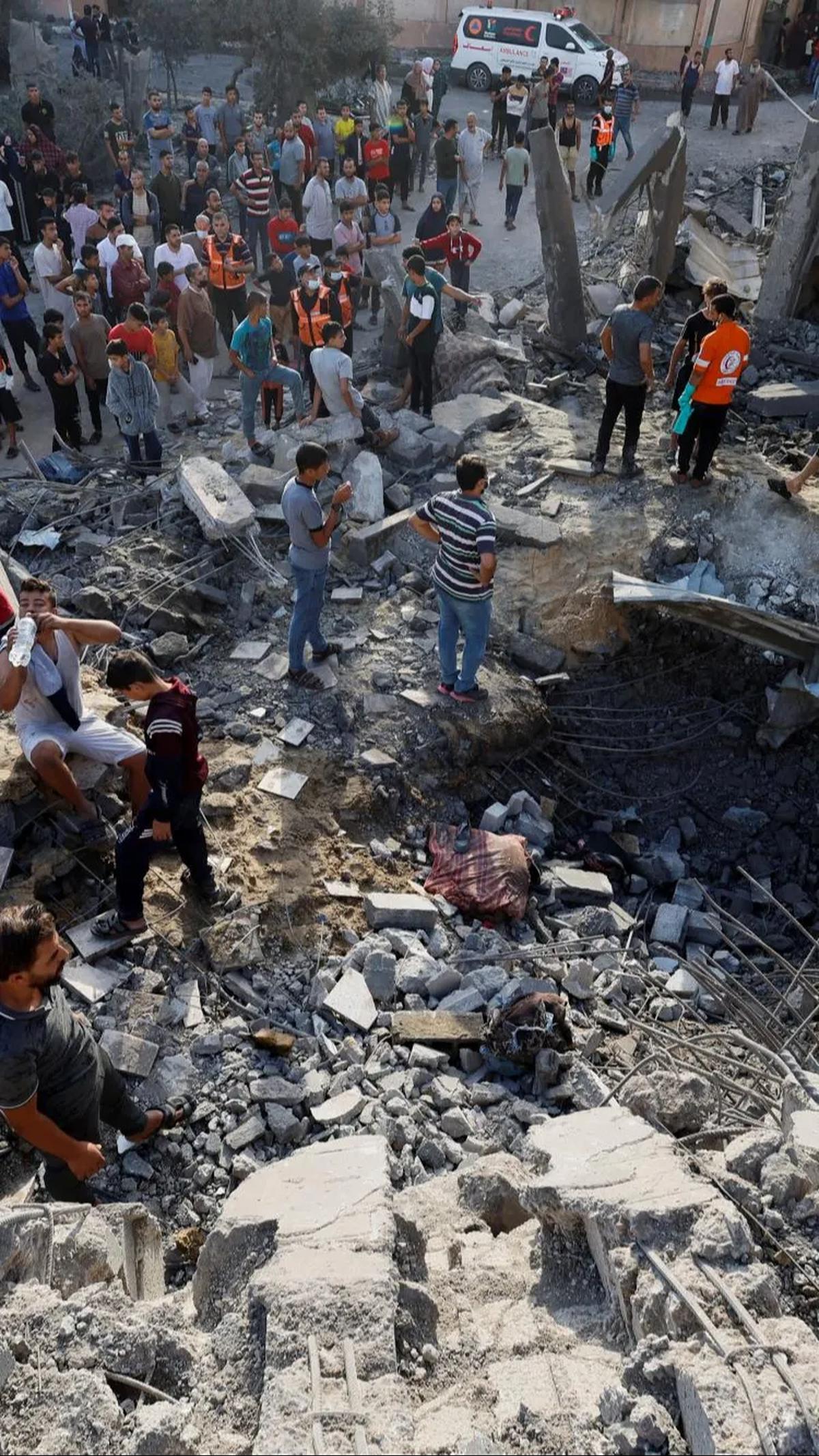 Mengenai laporan yang mengatakan pemerintah Israel melanjutkan pasokan air pada hari Minggu ke Gaza selatan, LSM tersebut mengatakan pompa air yang bergantung pada listrik tidak berfungsi selama empat hari tanpa listrik di Jalur Gaza.