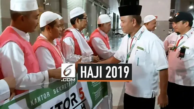 Usai menjalankan ibadah arbain di Madinah, 900 jemaah haji kembali ke tanah air. Mereka berasal dari embarkasi Surabaya. PPIH menginformasikan semua hal yang terkait dokumen dan barang bawaan jemaah telah selesai diurus.