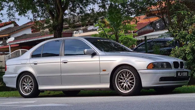 BMW Seri 5 E39