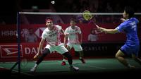 Pebulutangkis ganda putra Indonesia, Muhammad Sohibul Fikri/Bagas Maulana bertanding melawan pebulutangkis ganda putra Jepang Takuro Hoki/Yugo Kobayashi Jonatan pada laga perempat final Indonesia Masters 2023 di Istora Senayan, Jakarta, Jumat (27/01/2023). Bagas/Fikri kalah dengan skor 11-21, 13-21. (Bola.com/Bagaskara Lazuardi)
