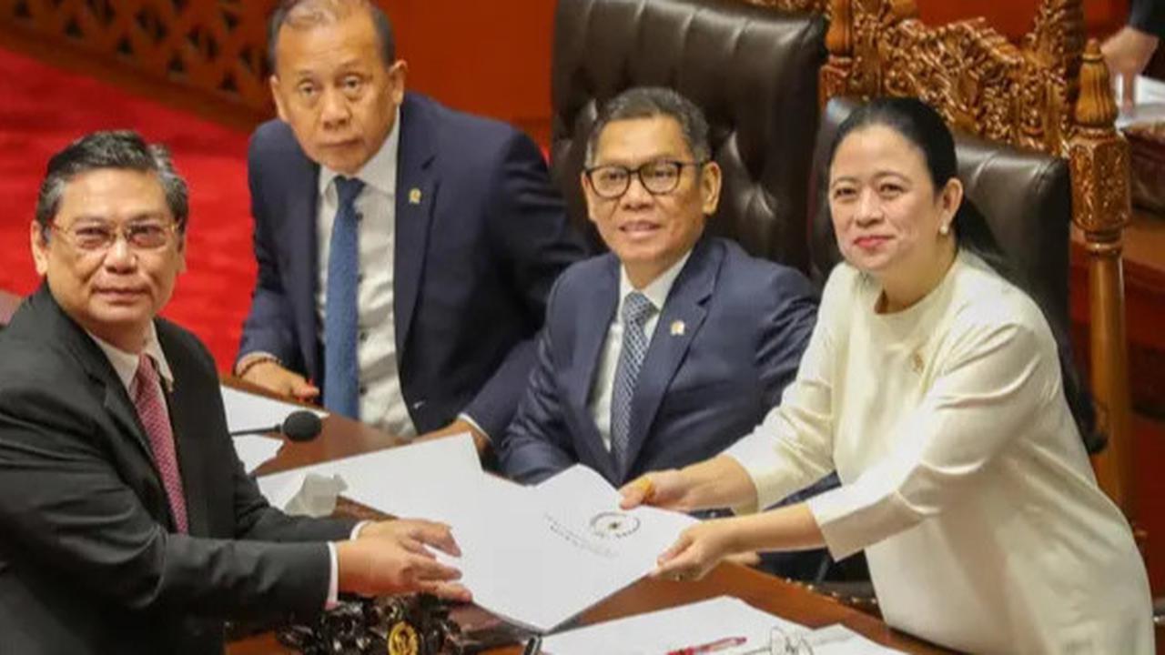 Golkar Tepis Isu Matahari Kembar, Menteri Kabinet Prabowo Datang ke Jokowi Dianggap Biasa