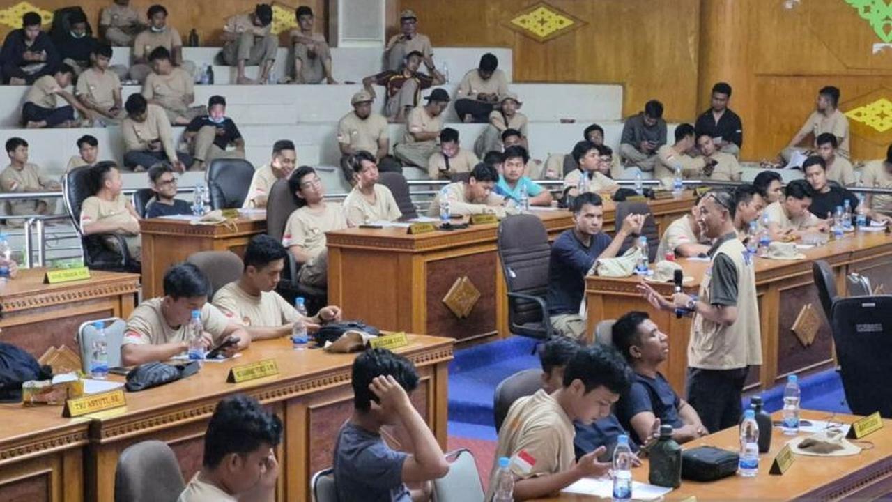 Mahasiswa dan ASN Percepat Verifikasi Rumah Rusak Aceh Tamiang Pascabanjir