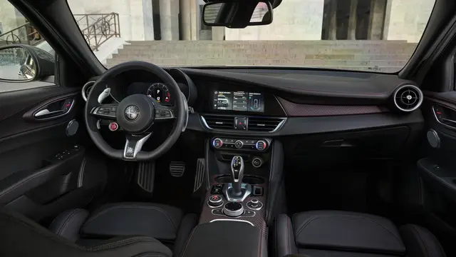 Giulia dan Stelvio Quadrifoglio Super Sport