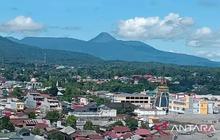 Gunung Soputan Berstatus Waspada, Pendaki dan Warga Diminta Tingkatkan Kewaspadaan
