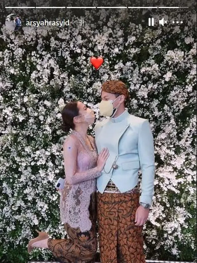 7 Momen Pevita Pearce di Pengajian dan Pernikahan Adik Arsyah Rasyid, Serasi
