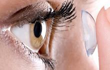 Bahaya, pakai softlens bisa buta