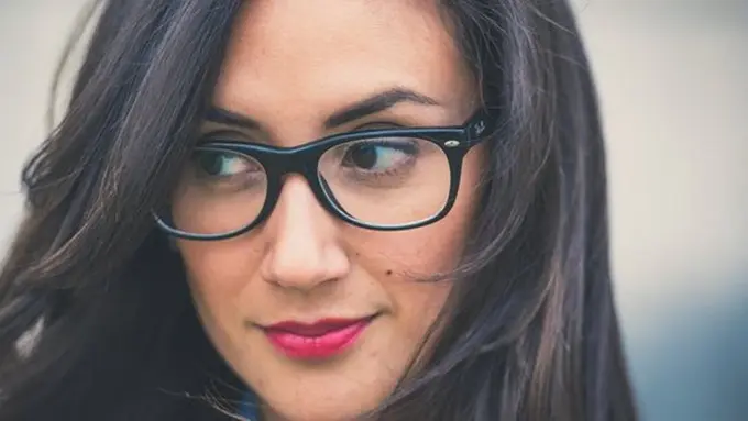 [Bintang] Pilar atau Siluet, Apa yang Kamu Lihat Ada Artinya, Lho!