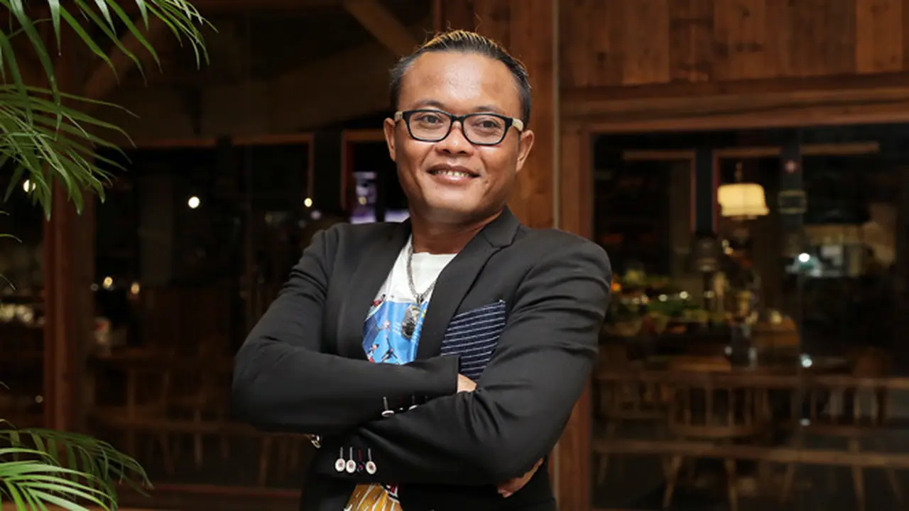 [Bintang] Sule
